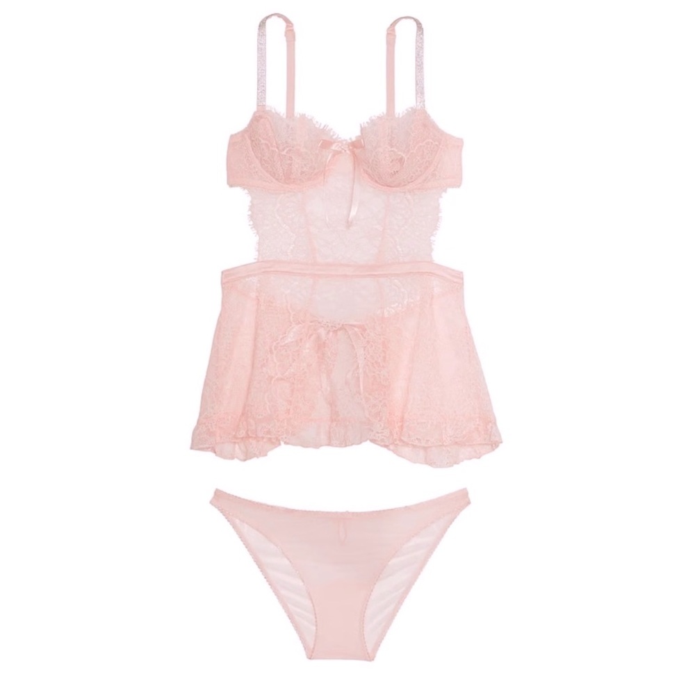 Victoria’s Secret very sexy wicked underlined shine strap lace apron